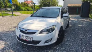 Opel Astra J (2009-2019) 1.6 T Sport 2011