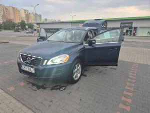 Volvo XC60 I (2008-2017) D4 AWD Geartronic Summum 2011