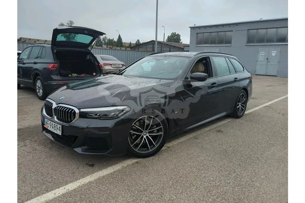 BMW 5 Series G30/G31 (2017-2023) 2023
