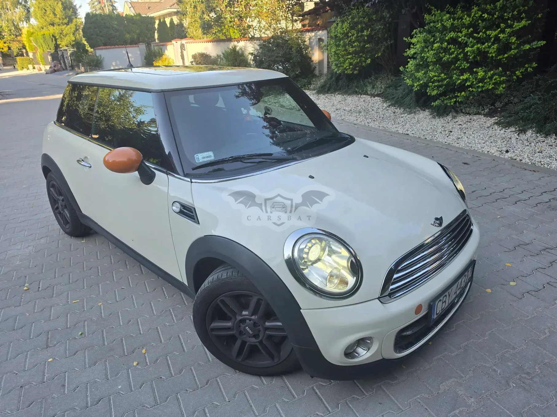 Mini Cooper Standard 2011