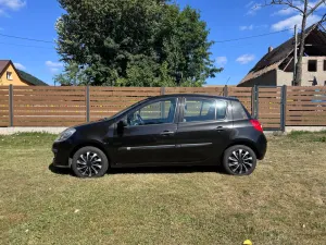 Renault Clio III (2005-2012) 1.2 16V Authentique 2006