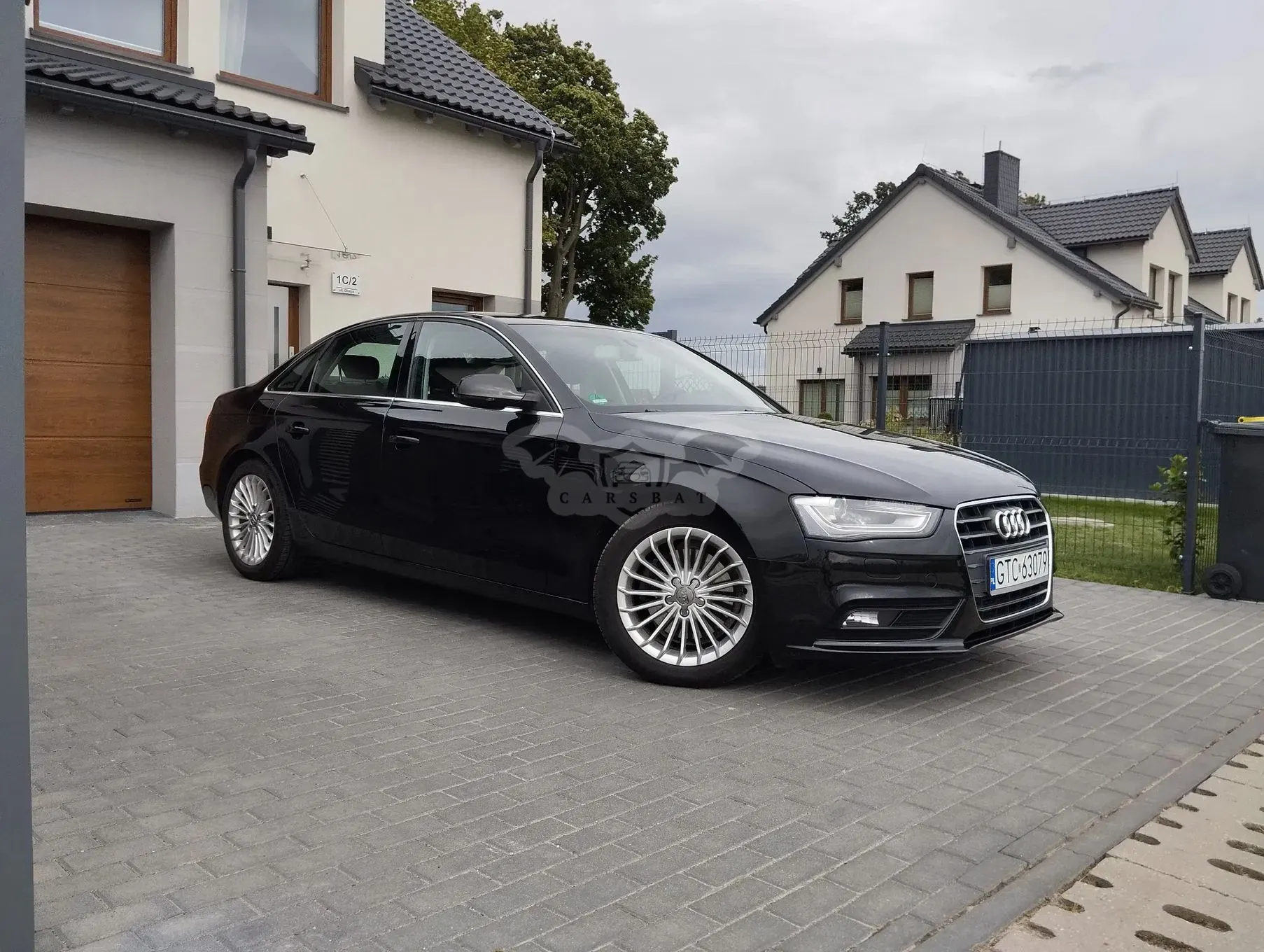 Audi A4 B8 (2007-2015) 2.0 TDI DPF S line Sportpaket 2012