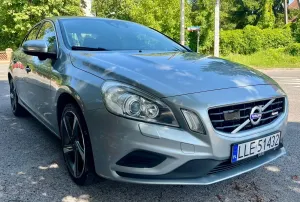 Volvo S60 II (2010-) D2 R-Design 2011
