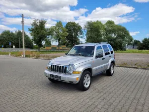 Jeep Cherokee III (2001-2007) 2.8 CRD Limited 2006
