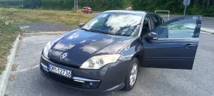 Renault Laguna III (2007-) 2009