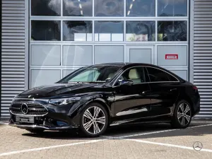 Mercedes-Benz CLA III (2025-) 220 mHEV 4-Matic 8G-DCT 2026