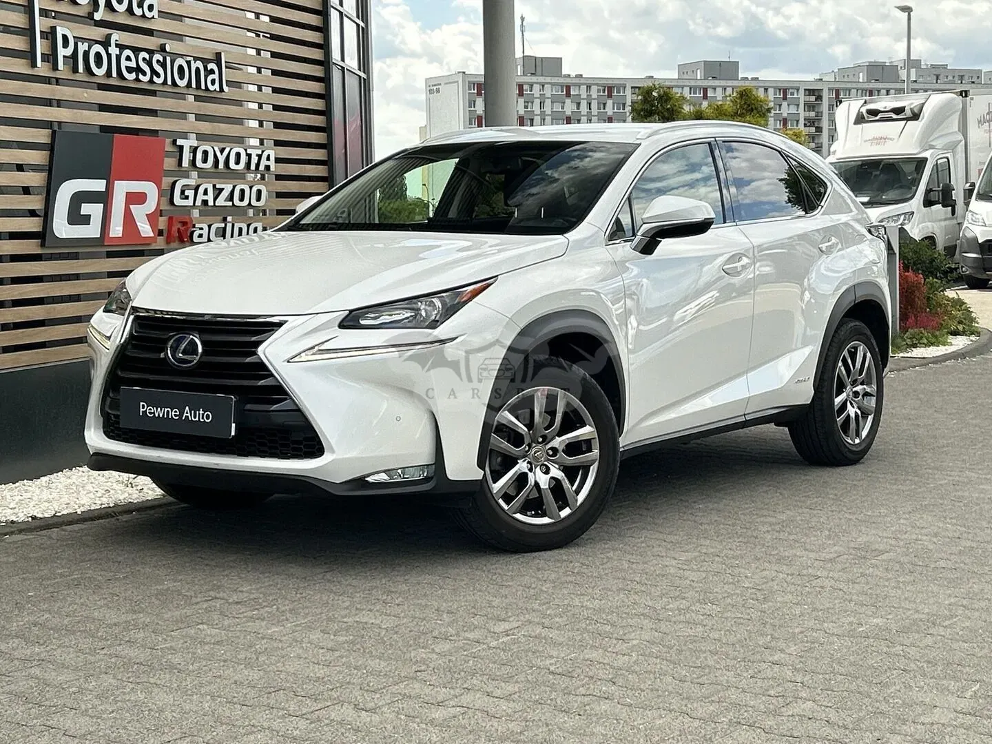 Lexus NX I (2014-2021) 300h Comfort AWD 2017