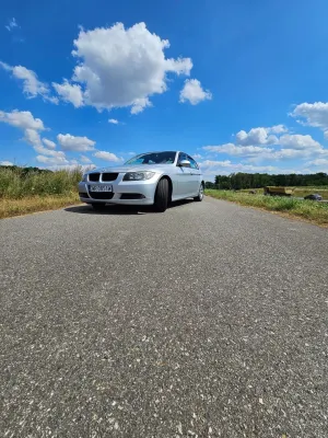 BMW 3 Series E90/E91/E92/E93 (2005-2012) 318d DPF 2006