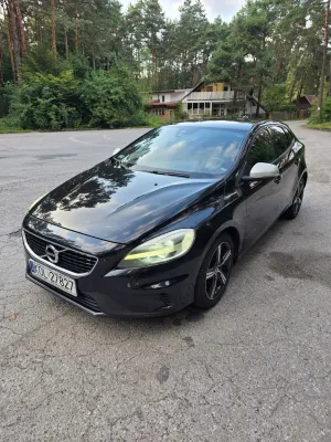 Volvo V40 II (2012-) D3 RDesign 2016