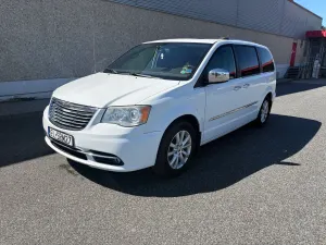 Chrysler Town & Country V (2007-2016) 3.6 Limited 2016