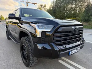 Toyota Tundra 2024