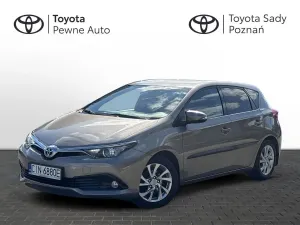 Toyota Auris II (2012-) 2015