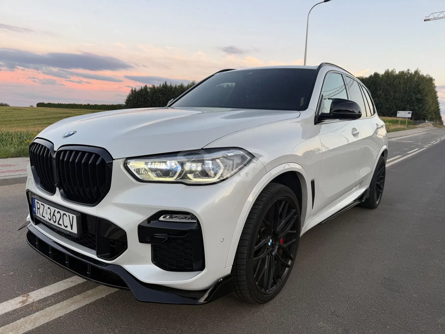 BMW X5 M50i 2021