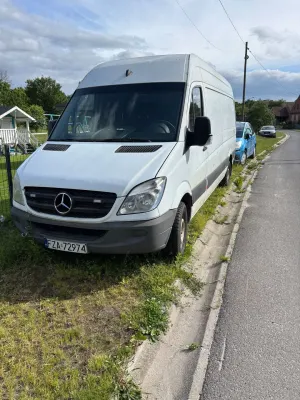 Mercedes-Benz Sprinter 2013
