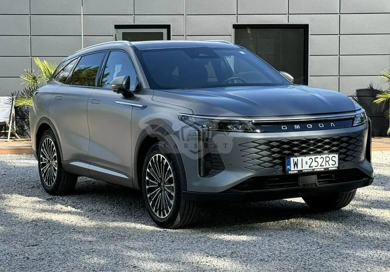 Omoda 9 1.5 Super Hybrid Exclusive AWD 2025