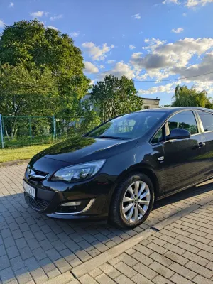 Opel Astra J (2009-2019) 1.7 CDTI DPF Active 2013