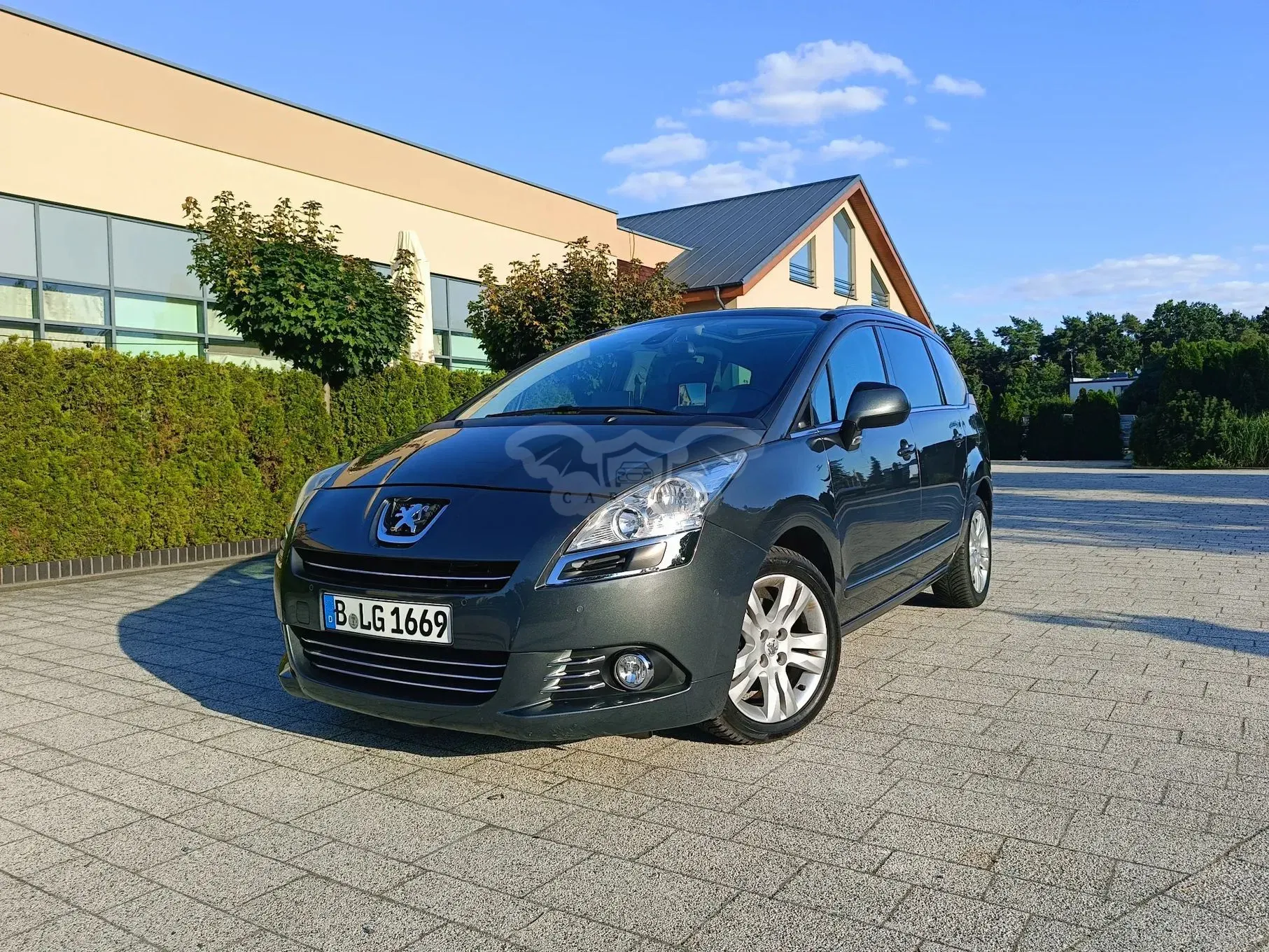 Peugeot 5008 I (2009-2017) 155 THP Automatik Platinum 2010