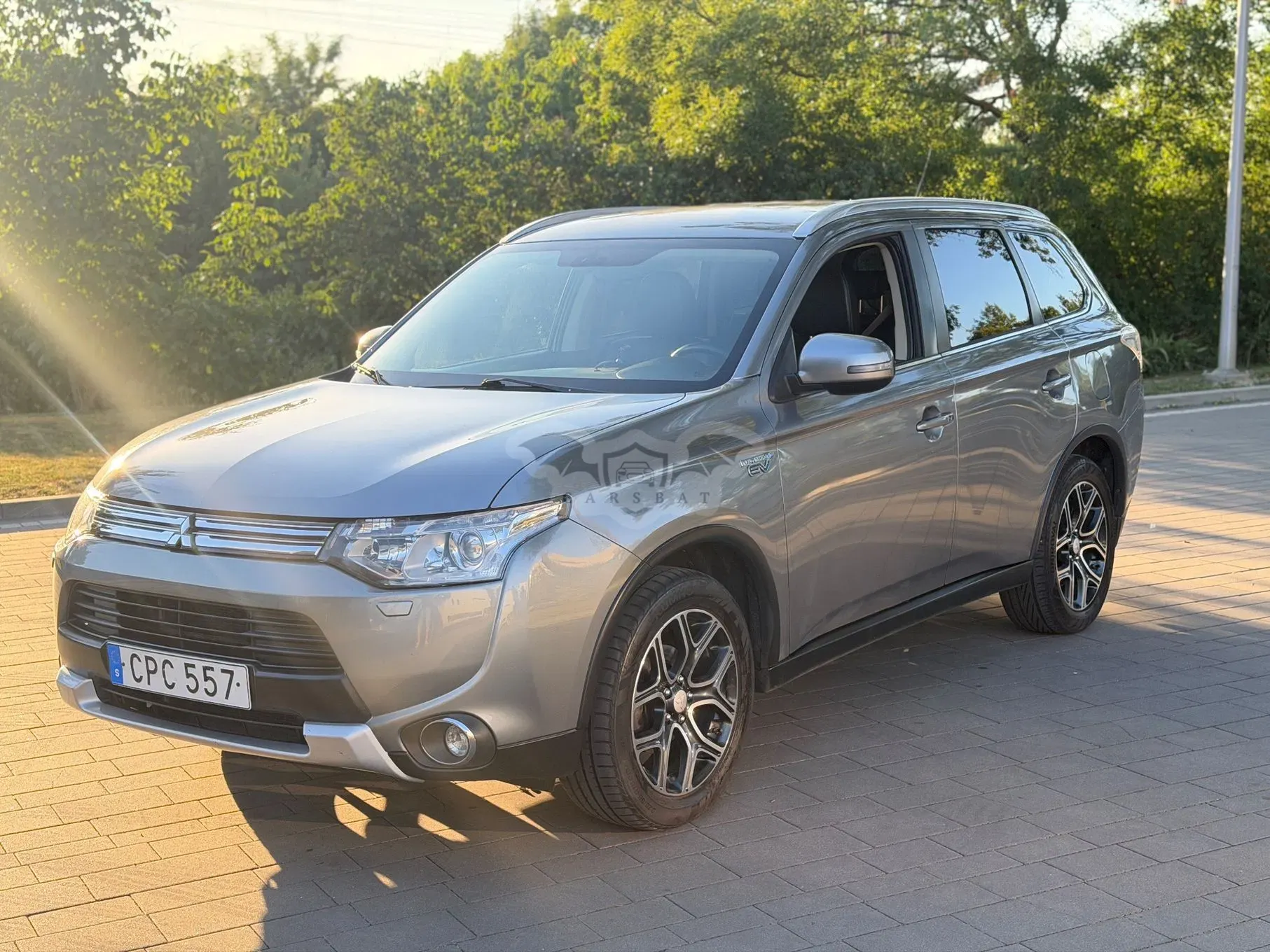 Mitsubishi Outlander III (2012-2022) Instyle NAVI + 2015
