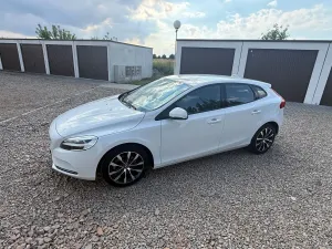 Volvo V40 II (2012-) T2 Drive-E Base 2019