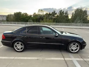 Mercedes-Benz E W211 (2002-2009) 320 CDI 7G-TRONIC Avantgarde DPF 2006