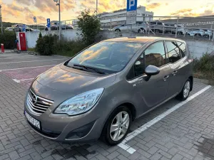 Opel Meriva II (2010-) 1.4 T Cosmo 2013