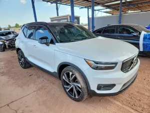Volvo XC40 T5 AWD R-Design 2021