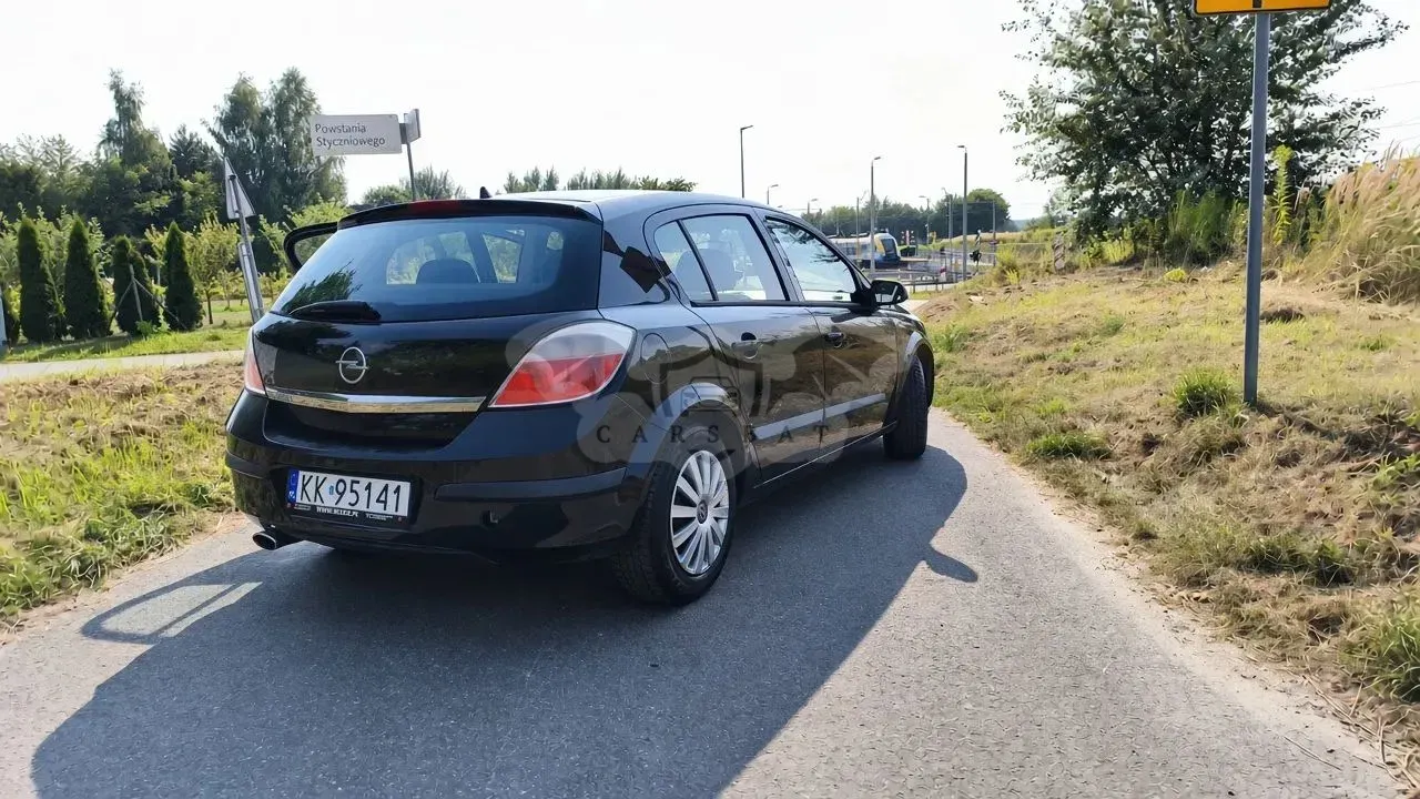 Opel Astra H (2004-2014) 1.8 Elegance 2004