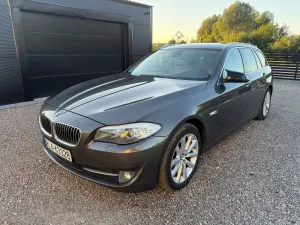 BMW 5 Series F10/F11 (2009-2017) 520d Luxury Line 2011