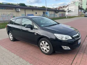 Opel Astra J (2009-2019) 1.4 T Sport 2011