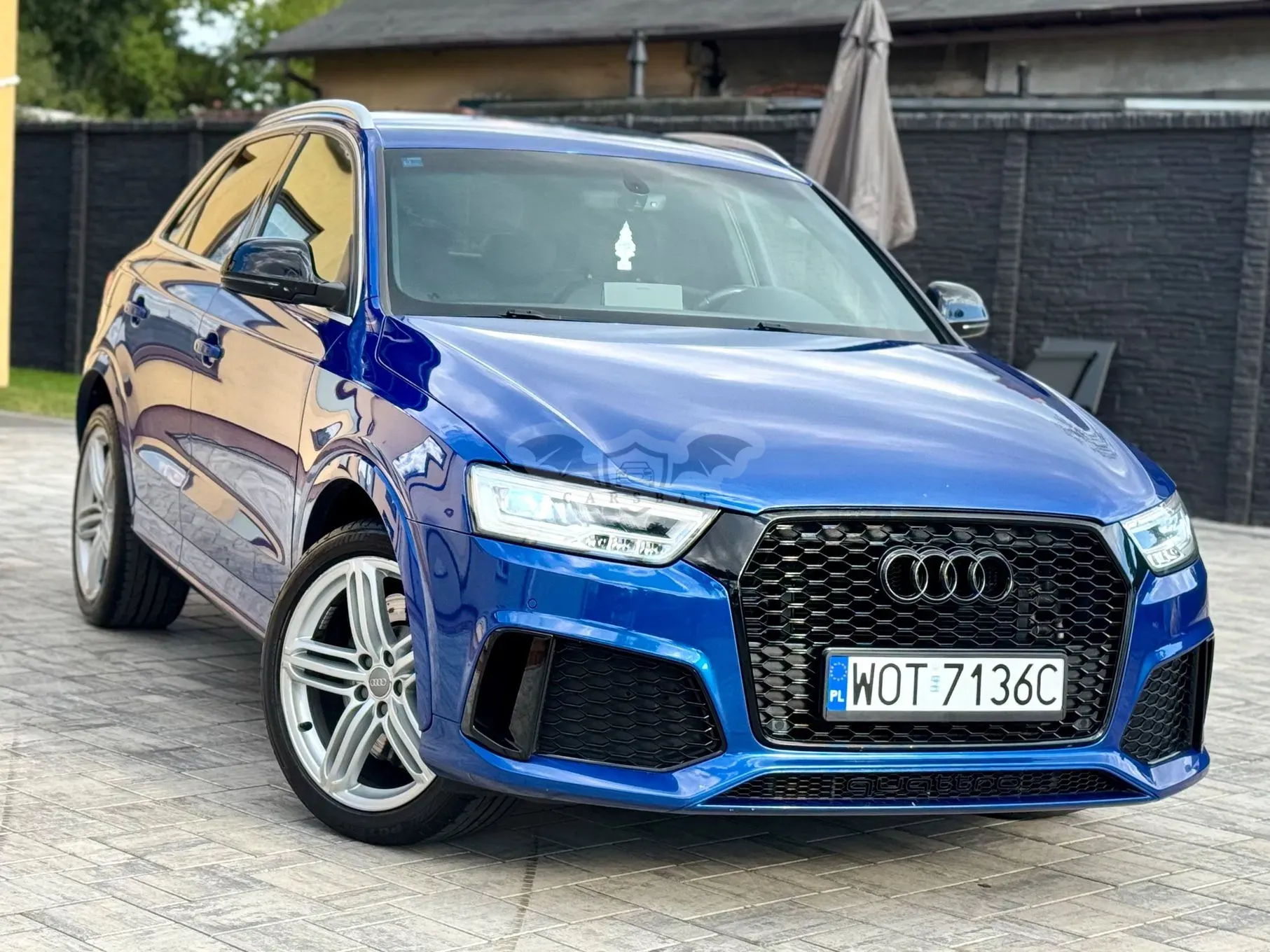 Audi RSQ3 2015