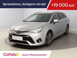 Toyota Avensis III (2009-) 2015