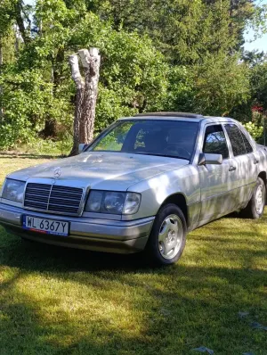 Mercedes-Benz E ver-300-gd 1987
