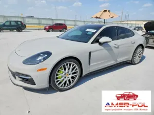 Porsche Panamera 2018