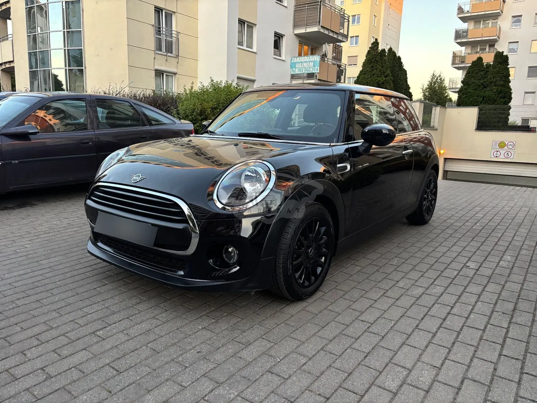 Mini One Essential Trim 2020