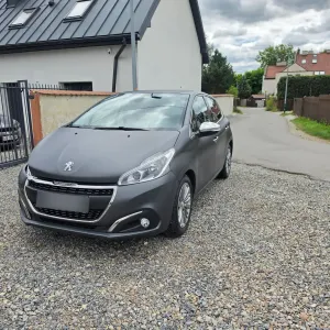 Peugeot 208 I (2012-2019) 1.2 PureTech Style 2016