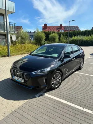 Hyundai IONIQ Hybrid Business 2017