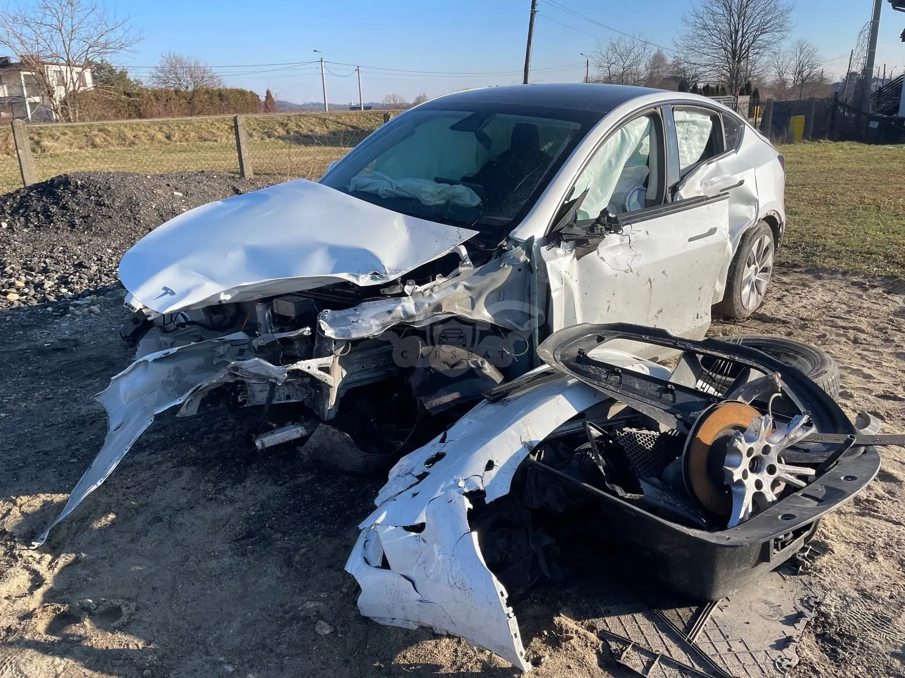 Tesla Model y 2023