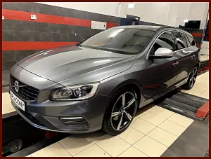Volvo V60 I (2011-2018) D4 Drive-E R-Design Momentum 2017
