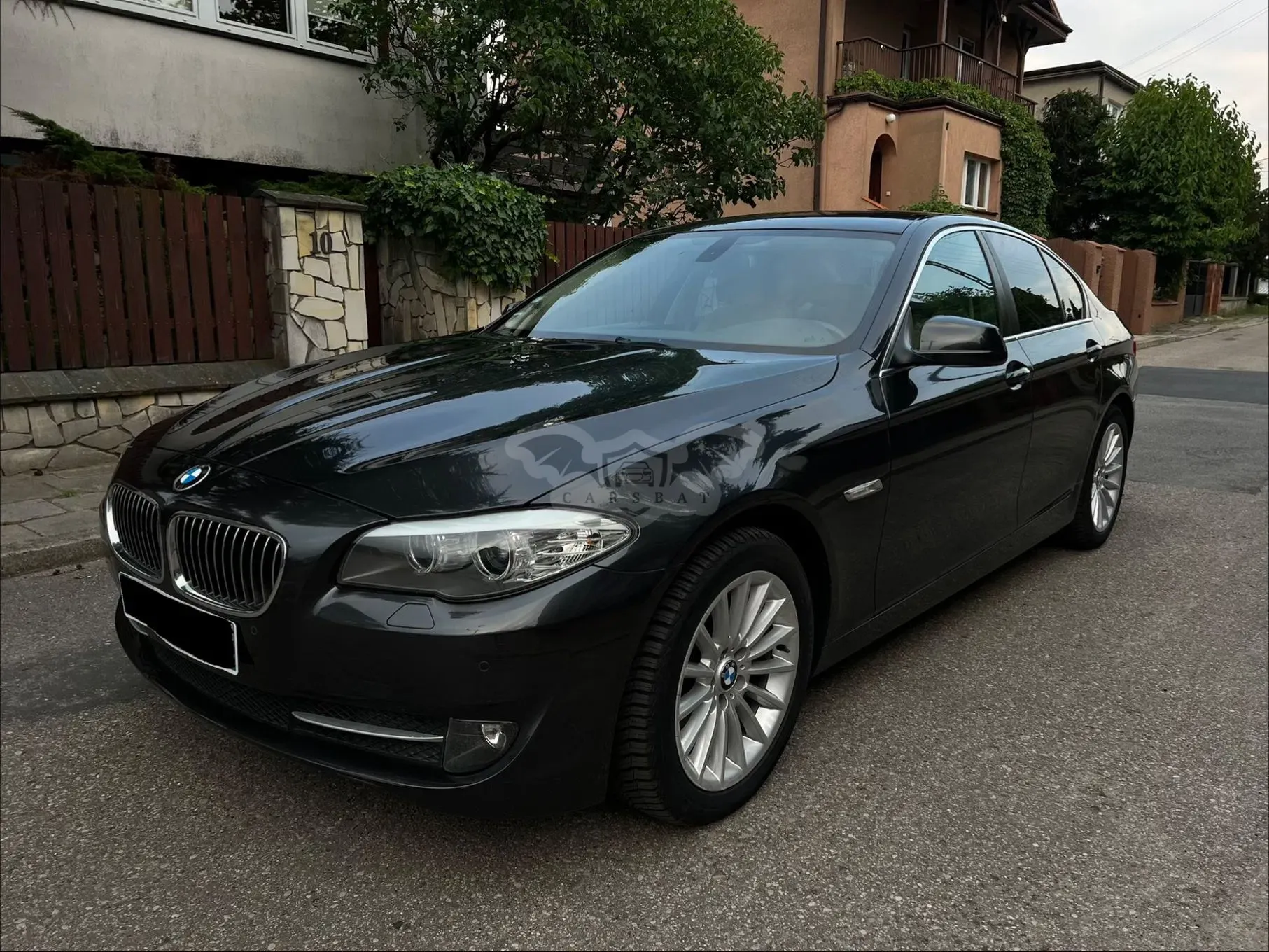 BMW 5 Series F10/F11 (2009-2017) 520d Luxury Line 2011