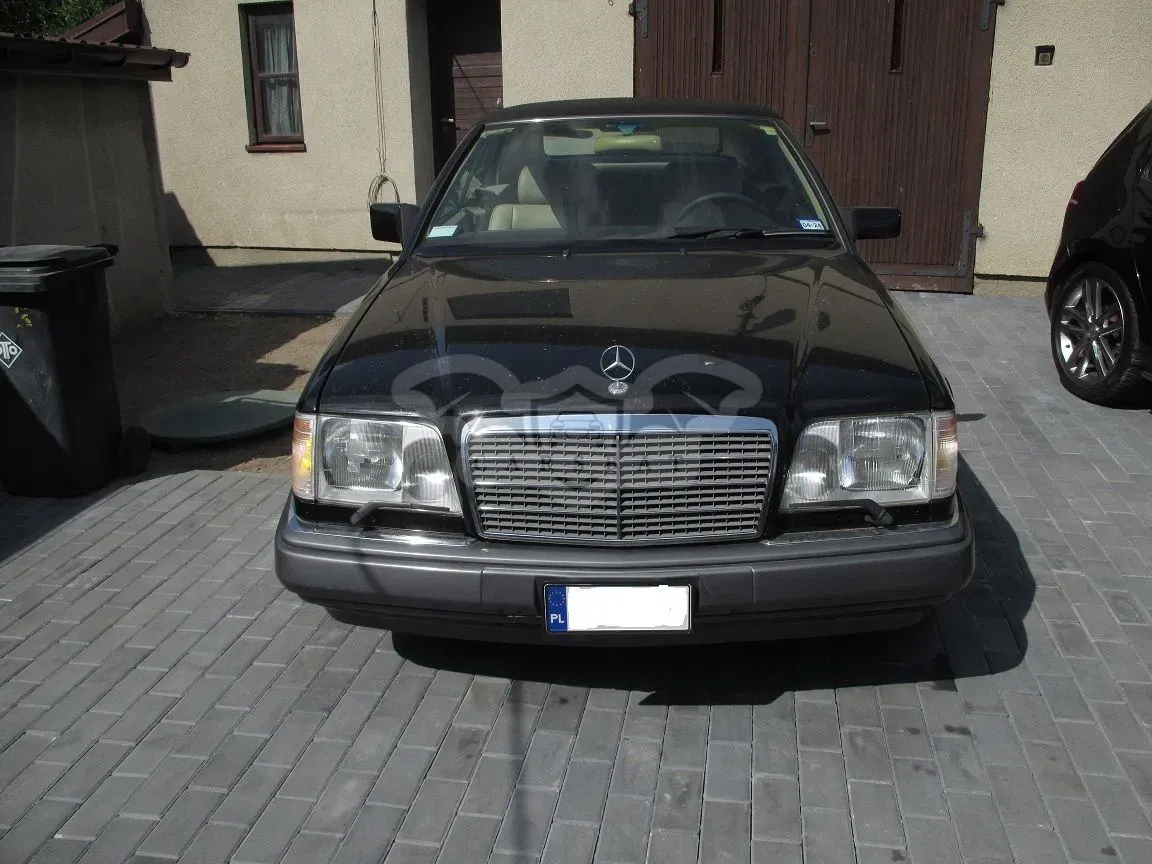 Mercedes-Benz E 1995