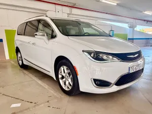 Chrysler Pacifica 2020