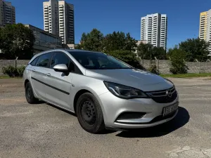 Opel Astra K (2015-2021) 1.6 CDTI Essentia 2016