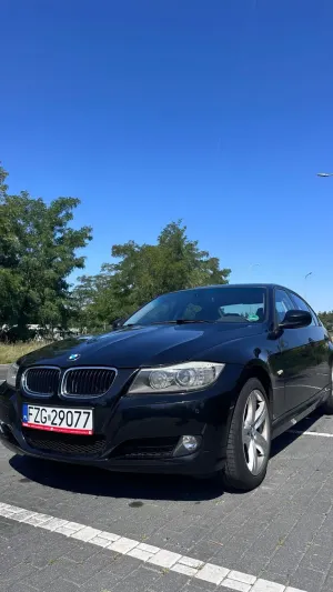 BMW 3 Series E90/E91/E92/E93 (2005-2012) 318i 2011