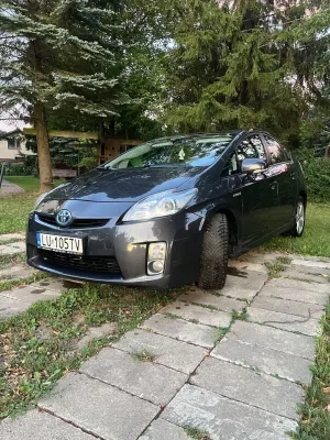 Toyota Prius III (2009-2015) (Hybrid) 2009