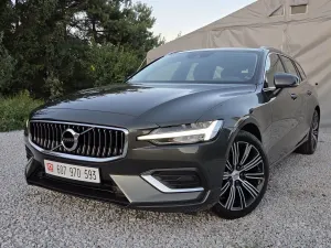 Volvo V60 II (2018- ) B3 B Geartronic Inscription 2021