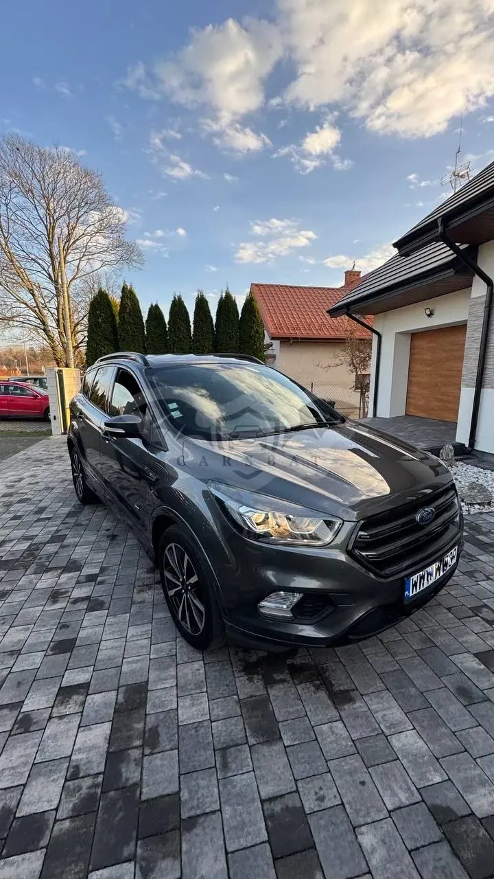 Ford Kuga II (2012-) 2.0 TDCi AWD ST-Line 2017