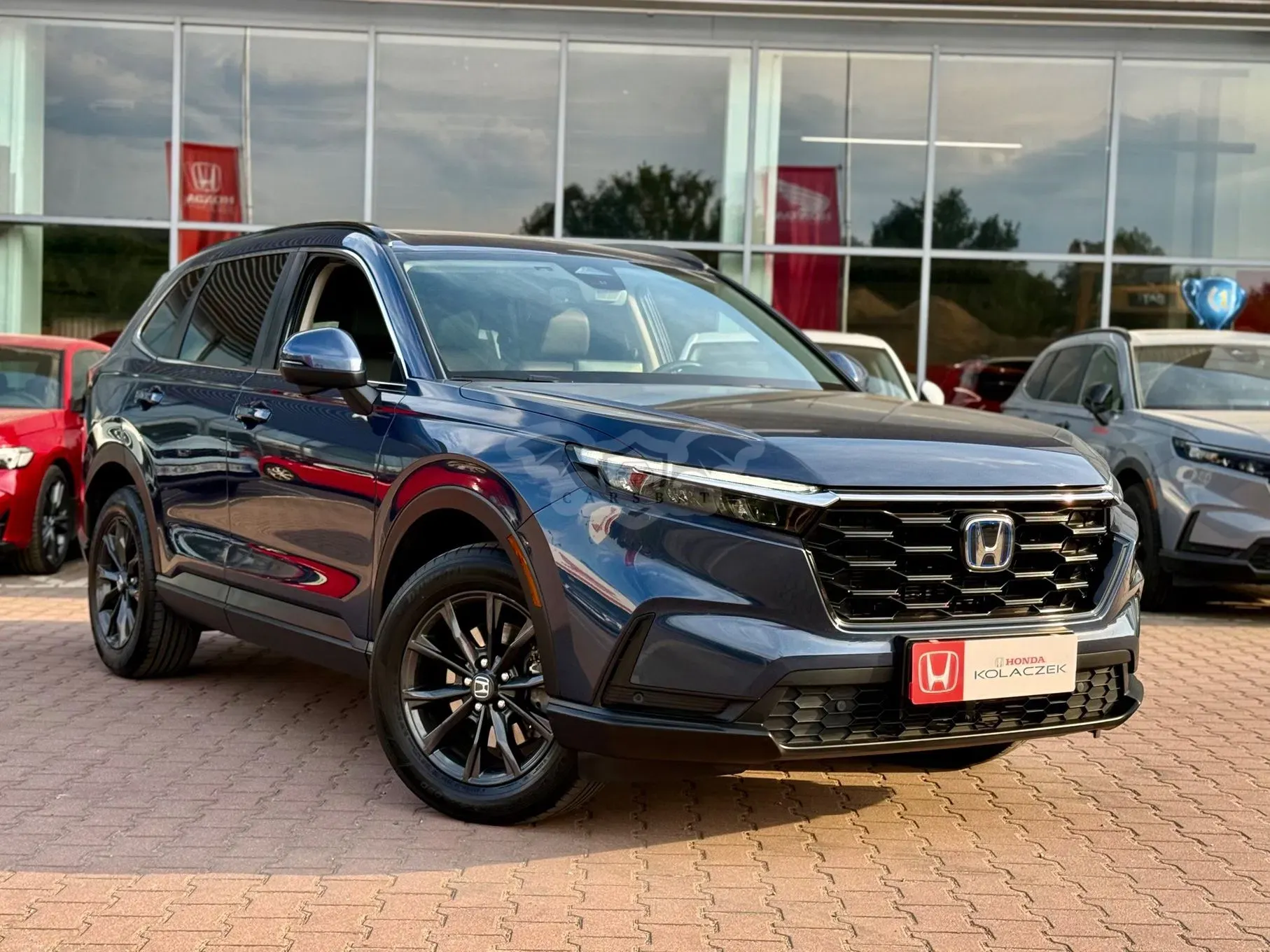 Honda CR-V VI (2023-) 2.0 i-MMD HEV Elegance AWD CVT 2023