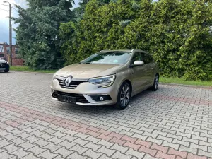 Renault Megane IV (2016-) 1.2 Energy TCe Bose 2018