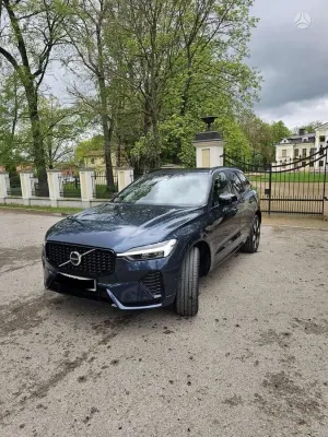 Volvo XC60 II (2017-) T8 AWD Ultra Black Edition Signature 2024