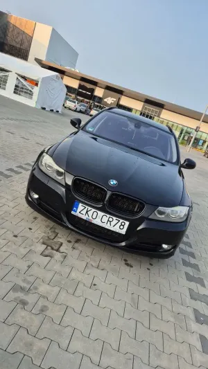BMW 3 Series E90/E91/E92/E93 (2005-2012) 2010